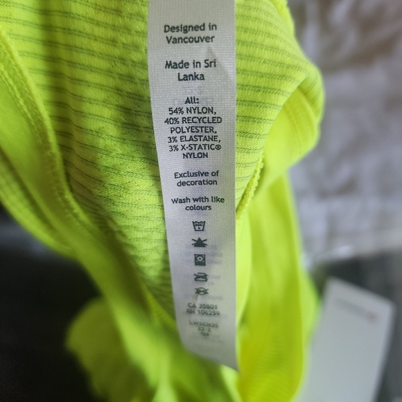 🆕️ LULULEMON Swiftly Tech Tank Top Race Length 2.0 Neon Yellow 10 nwt - Picture 4 of 5